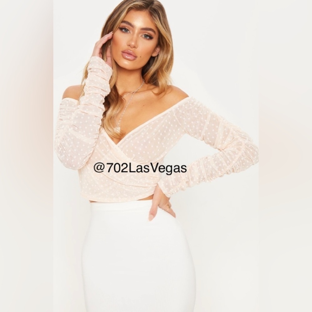 Pretty little thing top